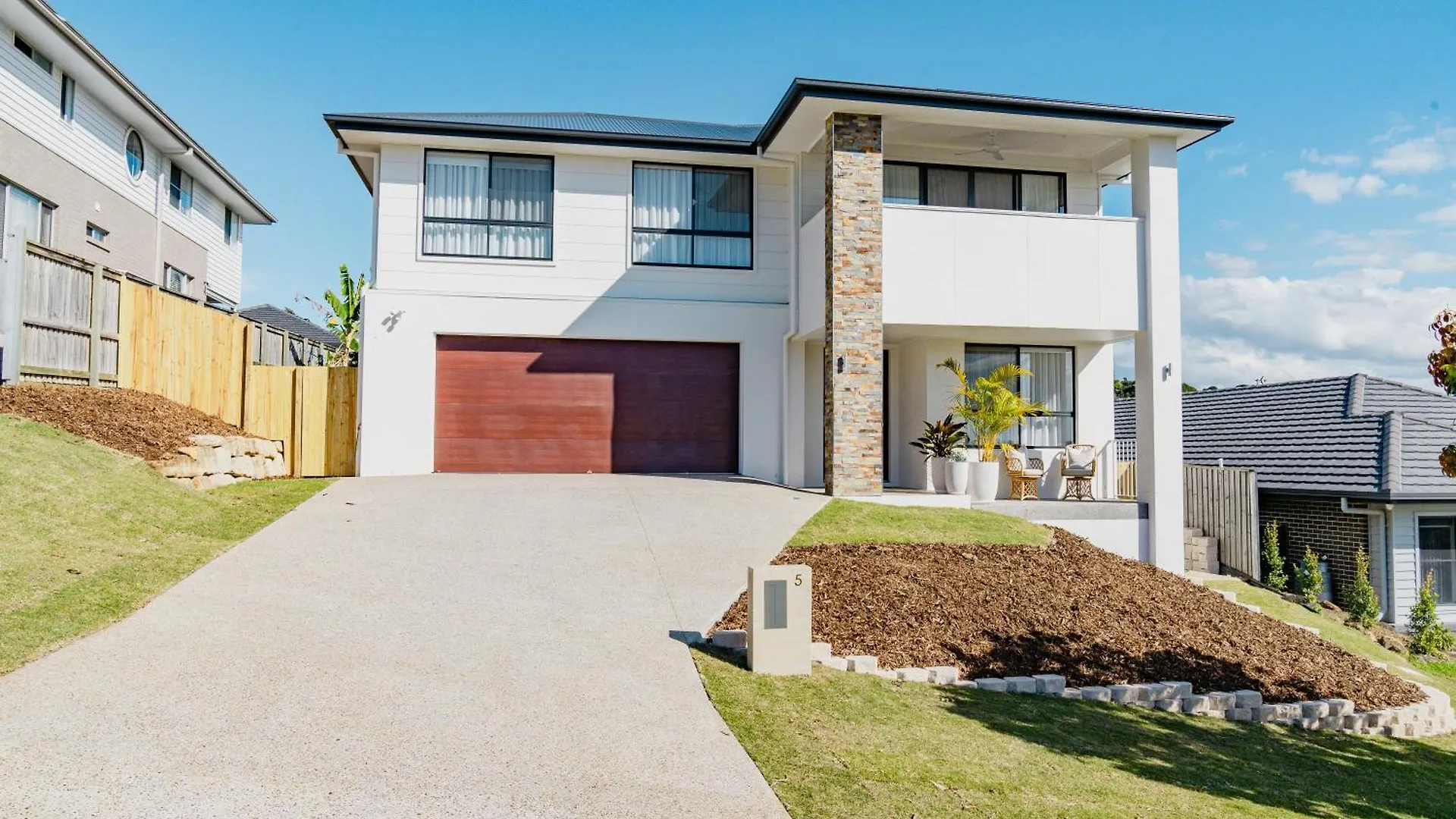 Homestay Entire Unit With Own Entrance Near Gold Coast Airport For Family Holidays 04 Beds 2 Rooms Terranora Australia